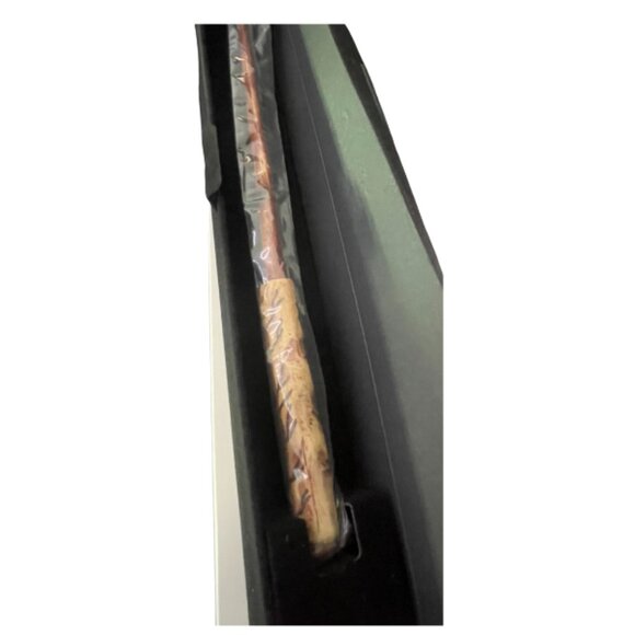 Harry Potter & The Cursed Child Harry Potter Wand Broadway Merch Collectable - Picture 4 of 4